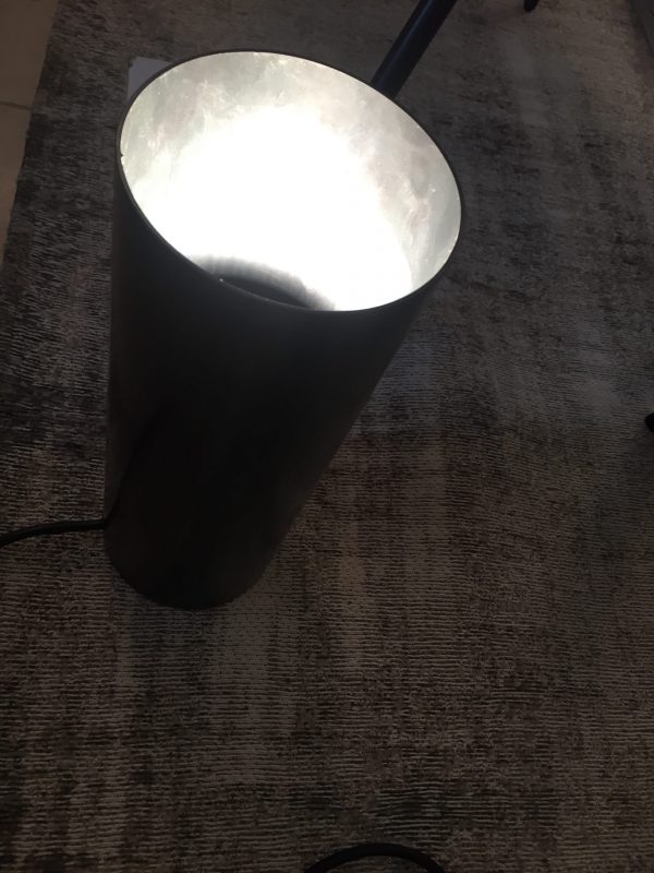 Tafellamp   cylinder  met voetschakelaar