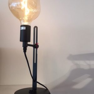 Tafellamp zwart metaal - industriële look